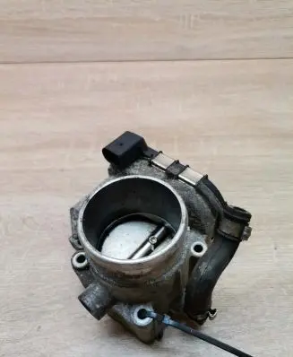 Audi A3 S3 8L Throttle valve 06a133062c