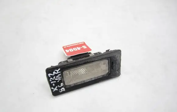 Volkswagen PASSAT B6 Number plate light 8T0943021