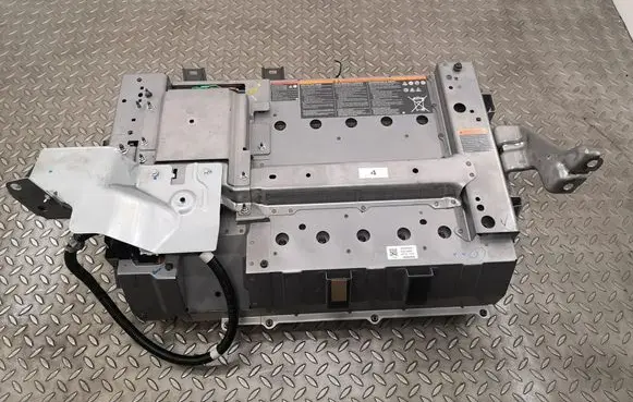 Infiniti Q50 Hybrid / electric car battery 0JUZ14AU01 63730
