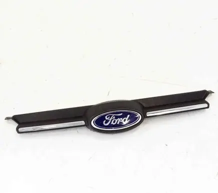 Front bumper upper radiator grill