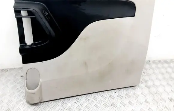 Chrysler Town u0026 Country V Sliding door card P1PE64BD1AB