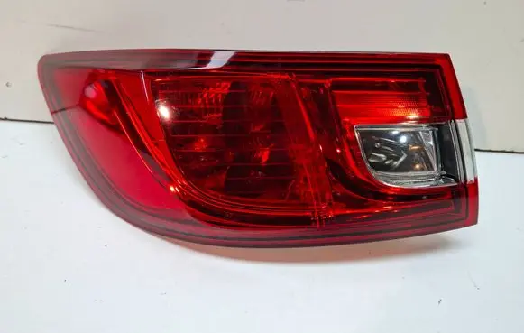 Renault Clio IV Rear/tail lights S27639430 265554091R