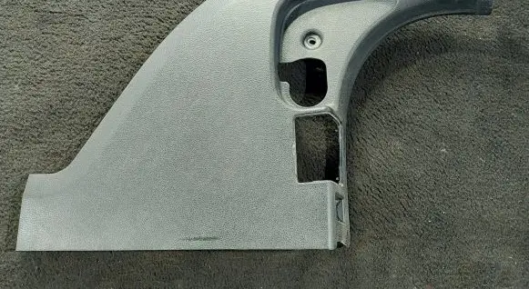 BMW 3 E92 E93 Foot area side trim 7066989 11242010