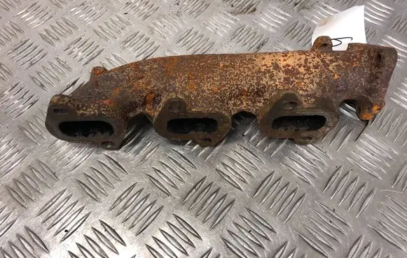 Audi A6 S6 C6 4F Exhaust manifold 059253033