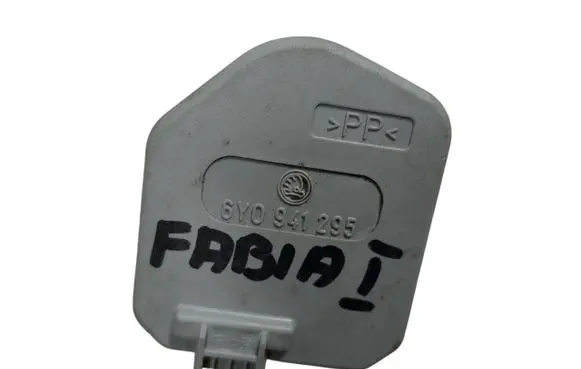 Skoda Fabia Mk1 (6Y) Headlight level adjustment motor 6Y0941295