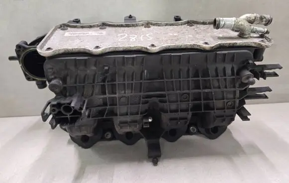 Seat Leon (5F) Intake manifold 04E145749B