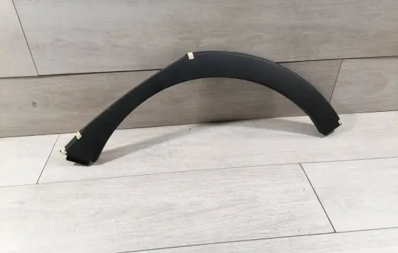 Toyota Auris E210 Rear arch trim PW403-02004