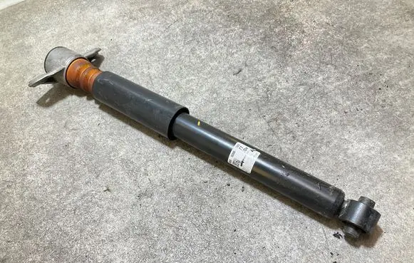 KIA Ceed Rear shock absorber/damper 55300J73E0 615A1411110