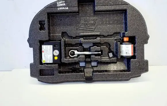 Toyota Corolla E210 E21 Tire air pump compressor 6477702360