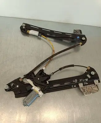 Mercedes-Benz CLS C218 X218 Rear door window regulator with motor A2078200542 934532100 77460282000