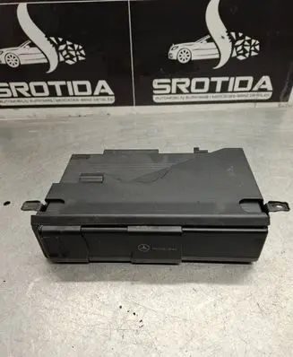 Mercedes-Benz C W203 CD/DVD changer A2038209089 020109 MC3010