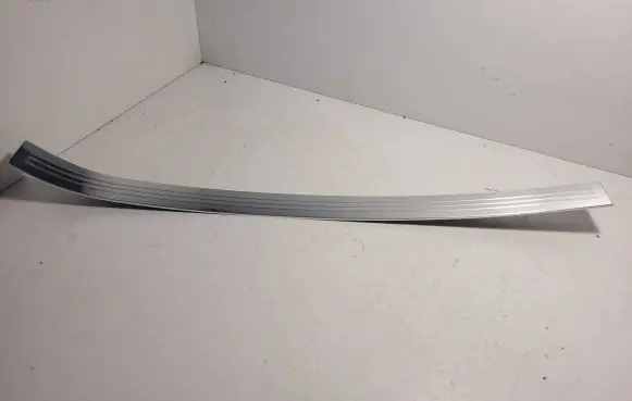 Mercedes-Benz S W221 Side skirt front trim A2216800435