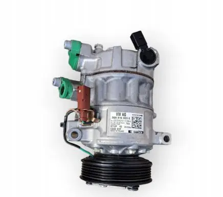 Volkswagen Golf VII Air conditioning (A/C) compressor (pump) 3Q0816803D