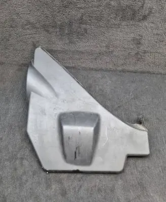 Audi A6 S6 C5 4B Air filter box cover 4B0133849C