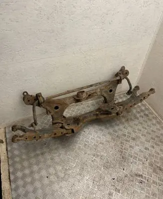Nissan Juke I F15 Rear subframe 