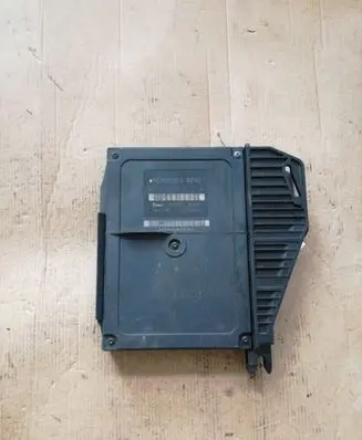 Mercedes-Benz E W210 Other control units/modules 2108203826