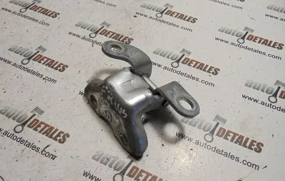 Toyota Prius (XW20) Rear door upper hinge
