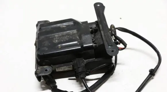 Porsche Panamera (970) Air suspension compressor 97035815113 15155002383