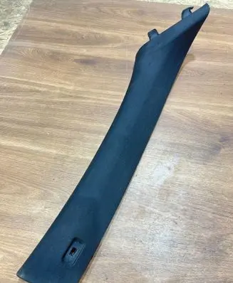 BMW 3 E90 E91 (A) pillar trim 7058332 052107010