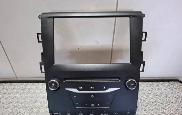 Ford Mondeo MK V Head unit multimedia control DS7T18E245MP