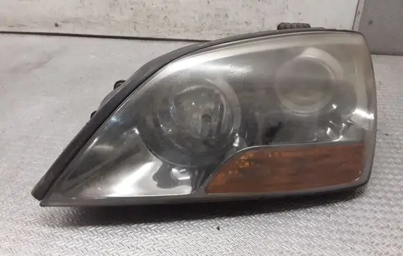 KIA Sorento Headlight/headlamp