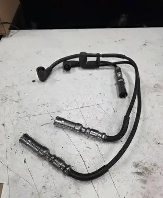 Audi A4 S4 B7 8E 8H Ignition plug leads 06A035255C