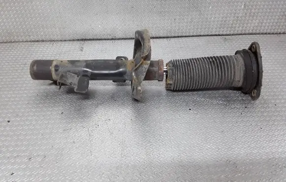 Volvo V50 Front shock absorber/damper