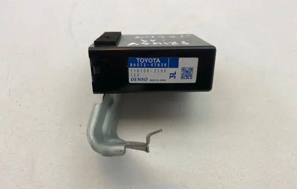 Toyota Prius+ (ZVW40) Other control units/modules 8657247030 1101007150 1010071500