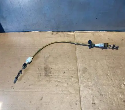 Mercedes-Benz E W124 Accelerator throttle pedal 1243000930