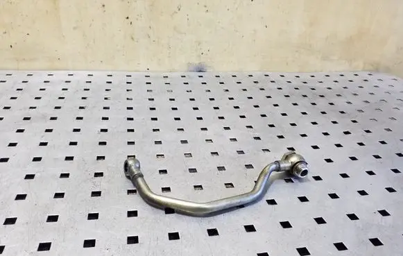Jeep Grand Cherokee Turbo turbocharger oiling pipe/hose