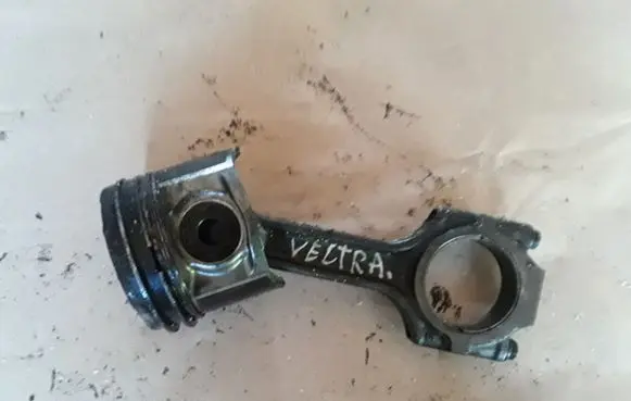 Opel Vectra C Piston with connecting rod NOCODE