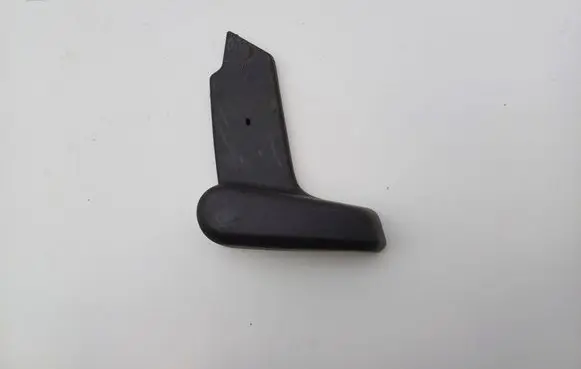 Opel Zafira B Seat adjustment handle 13167494