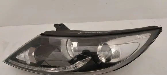 KIA Sportage Headlight/headlamp 921013U270