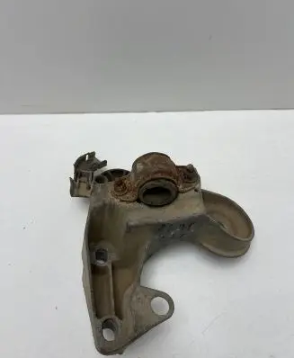 Audi A4 S4 B5 8D Engine mounting bracket 4B0199352B 30193352