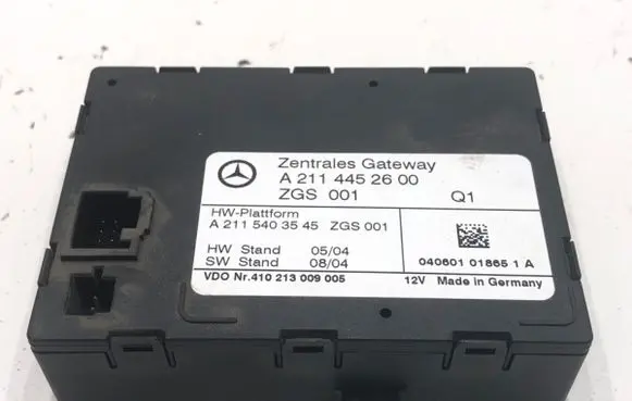 Mercedes-Benz E W211 Gateway control module A2114452600