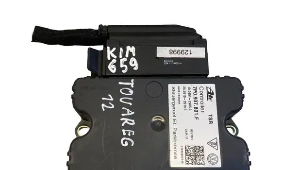 Volkswagen Touareg II Hand brake control module 7P0907801F 28551025103