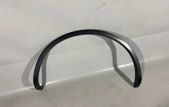Volkswagen Touareg II Rear arch trim 7P6854820B