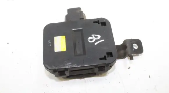 Lexus LS 430 Coolant fan relay 8889850020 1769000040