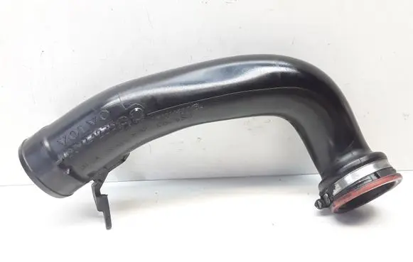 Volvo V50 Intercooler hose/pipe 30741235