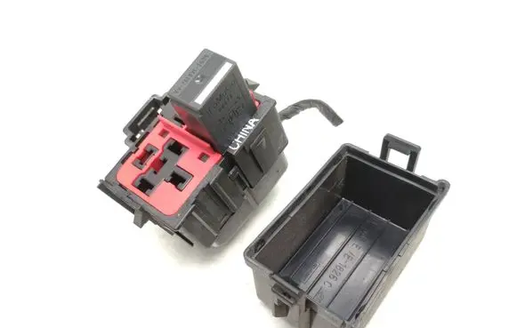 Volvo V70 Other relay 6G9T14B192AA