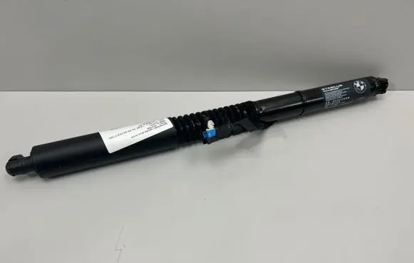 BMW X3 G01 Tailgate strut 7397322 18202210