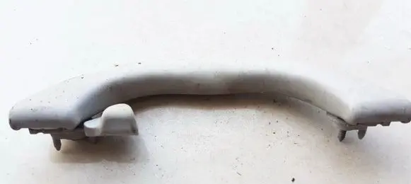 Volkswagen PASSAT B5.5 Rear interior roof grab handle 3B0857608