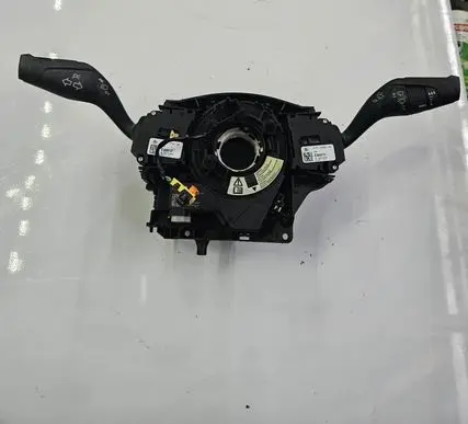 Ford Transit Indicator stalk BK2T3F944BC