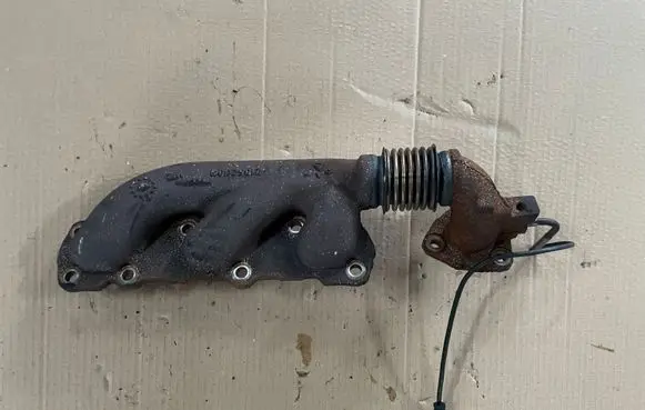 Jeep Grand Cherokee Intake manifold 21052110G