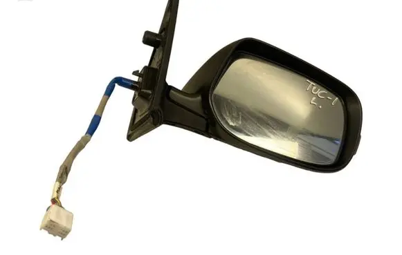 Toyota Urban Cruiser (XP110) Front door electric wing mirror E11026403