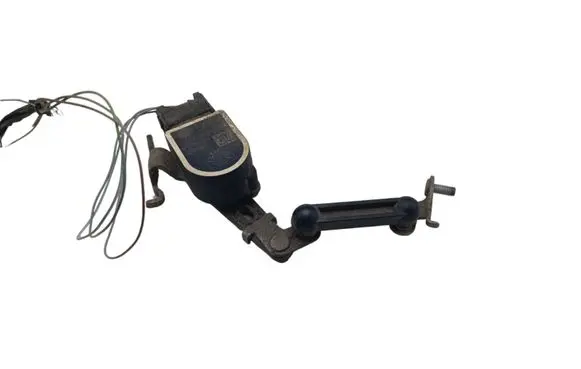 BMW 5 F10 F11 Headlight/headlamp level sensor 37146784072