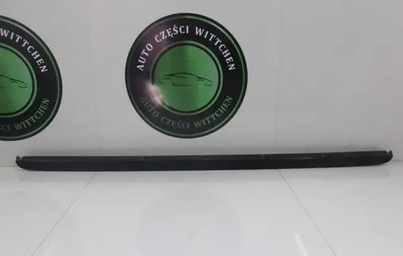 Mercedes-Benz E W210 Tailgate trim A2107400393