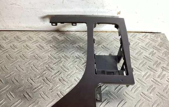 Lexus GS 250 350 300H 450H Other center console (tunnel) element 5880430E60 5882130820