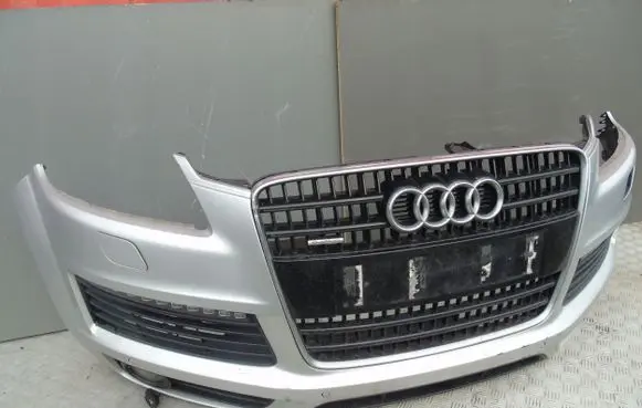 Audi Q7 4M Front bumper