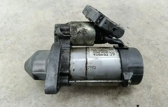 Toyota Auris 150 Starter motor 281000R010